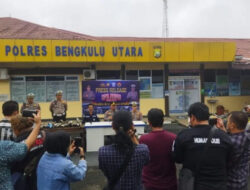 SAT LANTAS POLRES B/U LAKUKAN PRESS RELEASE OPERASI ZEBRA NALA 2023