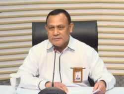 KETUA KPK RESMI DITETAPKAN TERSANGKA PEMERASAN SYL