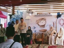 Sumarno Calon Wabup BU Hadiri Aqiqah Anak Pertama Arie Septia Adinata