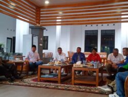 Sepuluh Partai Politik Nyatakan Dukungan Untuk Pasangan Arie-Sumarno