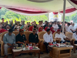 Ribuan Warga di Kecamatan Air Besi Antusias Deklarasi Dukungan Untuk Arie-Sumarno