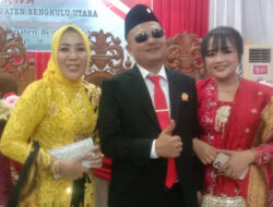 Hendri Sahat Resmi Kembali Dilantik Jadi Dewan