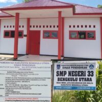 Pembangunan Gedung SMPN 33 Bengkulu Utara Diduga Bermasalah