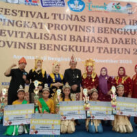 Festival Tunas Bahasa Ibu Tingkat Provinsi, Pelajar Bengkulu Utara Raih Berbagai Piala Yang diperlombakan