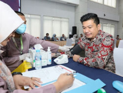 Jalani Tes Kesehatan di Kemendagri, Arie-Sumarno Siap Dilantik Presiden Prabowo