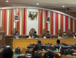 DPRD BU Gelar Rapat Paripurna Nota Pengantar Raperda LKPJ 2024