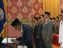 Bupati Mutasi dan Lantik Pejabat di Lingkungan Pemkab Bengkulu Utara