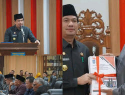 Pandangan Umum Fraksi DPRD, Bupati Bengkulu Utara Siap Berinovasi Gali Pendapatan Daerah