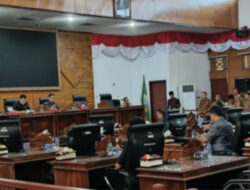 Wakil Bupati Kaur Hadiri Rapat Paripurna DPRD, Raperda APBD 2025 Optimalisasi PAD
